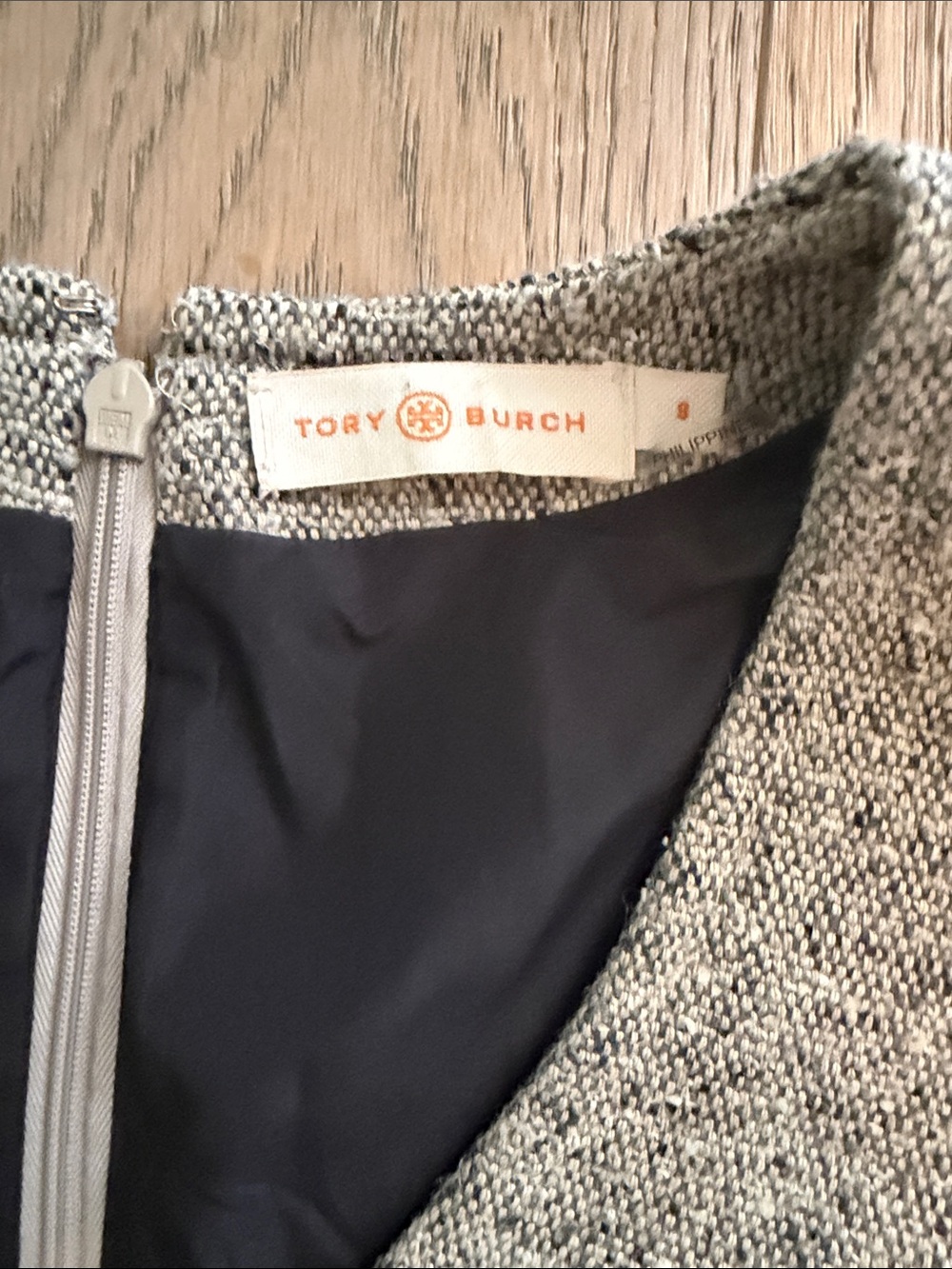 Tory Burch Tweed V-Neck Dress size 8 - Picture 5 of 6